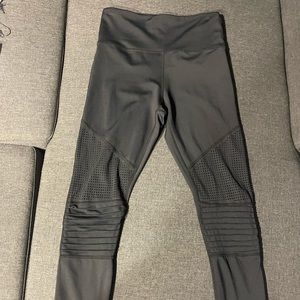 Black Moto Light n Tight Hi-Rise 7/8 24"